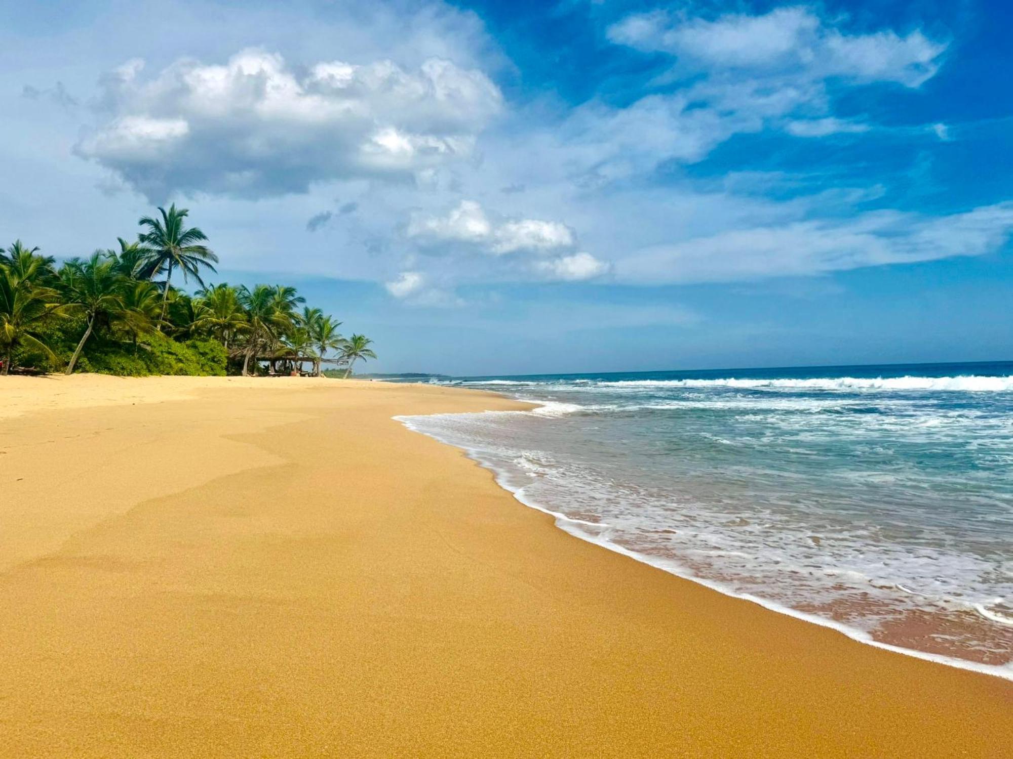 Eagles Nest Cabanas Tangalle Exterior photo
